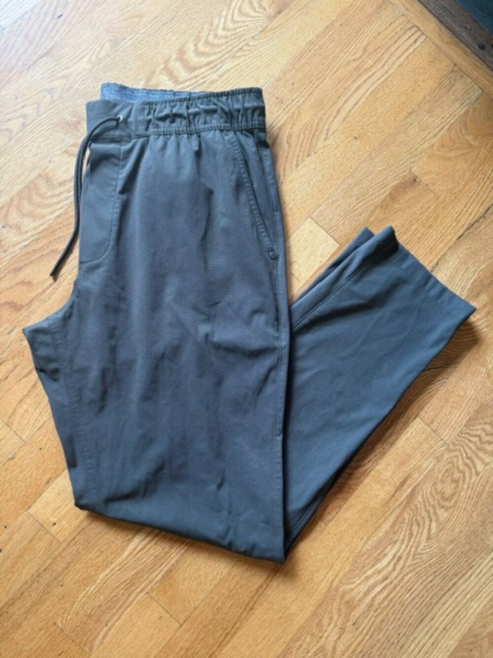 Vuori Meta Elastic Waist Pants Olive Green Performance Men's Large
